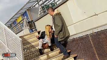 Public Blowjob While Peeing And Outdoor Fucking With Dulce Chiki