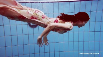 Swimming Pool Erotic Babe Martina Horny And Naked